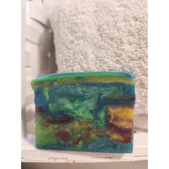 Handmade Lime Glycerin Soap Bar – Decorative Art Soap Gift, Natural Scented - Picture 5 of 10